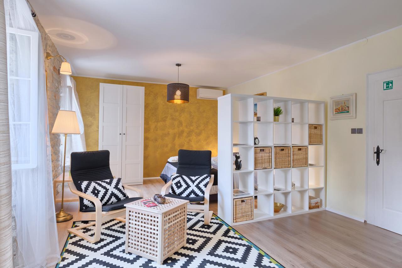 Luxury Fabris *
